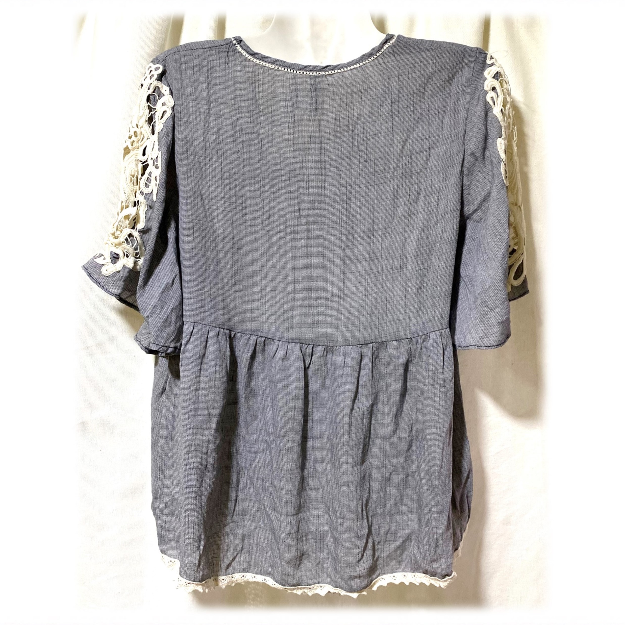 Polera Gris Made with Love Talla S - Imagen 3